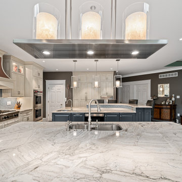 Abstract Quartzite Kitchen