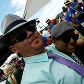 Dean Mosz's photo