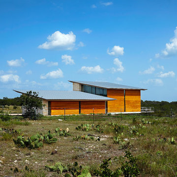 A Glass House in the Hill Country