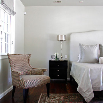 red interiors