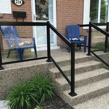 Aluminum and Glass Porch Railings - 109