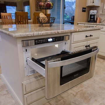 Modern Colonial Kitchen Remodel in Leesburg, VA