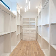 Flint Ridge master closet ideas