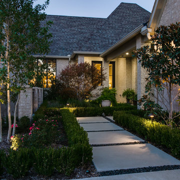 Landscape Lighting: Dallas Home, 2017