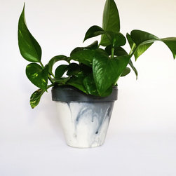 6" Classic Concrete Pot / Two Tone - Indoor Pots And Planters