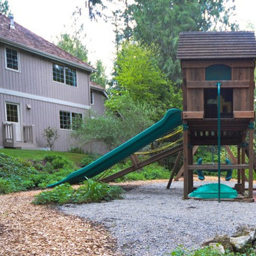 Redmond - Fabulous Buchan Home  On Quiet Cul-De-Sac