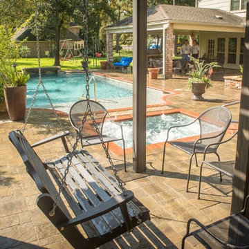Brick and Tile Backyard Design - New Orleans Flavor