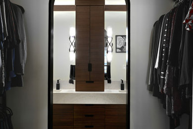 Inspiration for a closet remodel in Vancouver