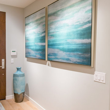 La Jolla | Modern Classy Coastal Condo