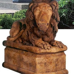 Henri Studios Grand Lion Statue - Garden Statues And Yard Art