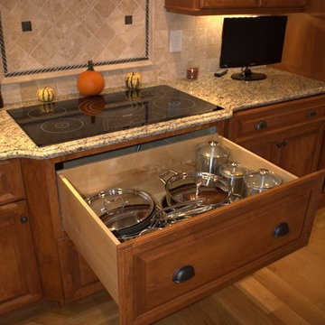 Two tone Family Kitchen