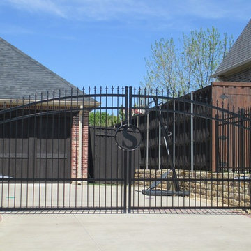 Initaled Iron Automatic Swing Gate