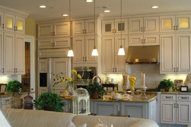Inspiration for a kitchen remodel in Calgary