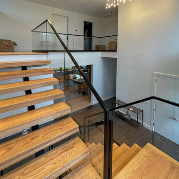 Project #98 | Modern Mono-beam Staircase with Glass Railing