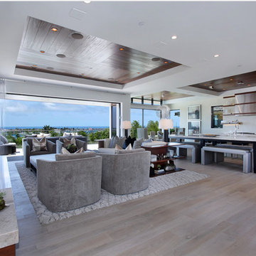 Seaside Living: Corona del Mar, California