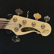 Al Yaz's photo