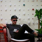 Oliver Grover's photo