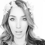 Lily Loza's photo
