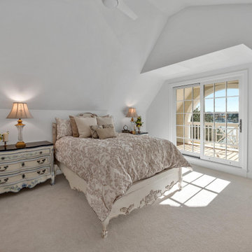Round Lake Carriage House | Traditional Shingle Cottage