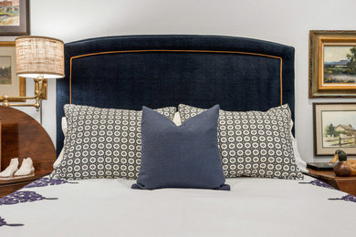 Bedroom - bedroom idea in Other