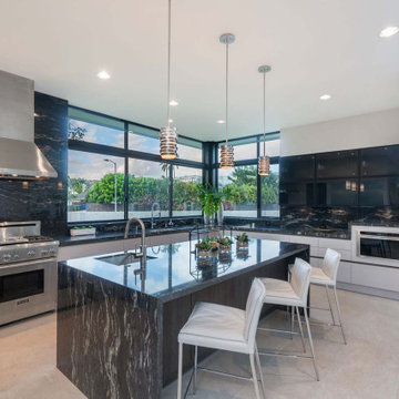 Modern Laminate Kitchen cabinets