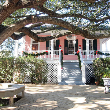 Photo Tour: New Orleans Spreads Its Cheer With Festive Decor