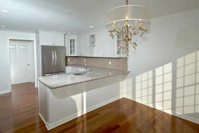 Example of a classic kitchen design in New York