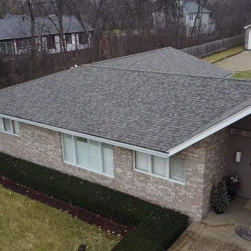 NEW ROOF PHOTOGRAPHED WET
