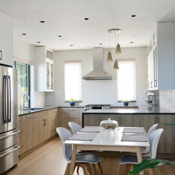 Contemporary Home Renovation in North Vancouver