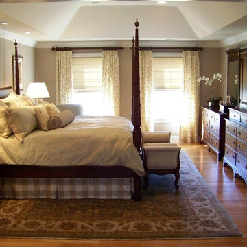 Traditional Bedroom With Four Poster Bed