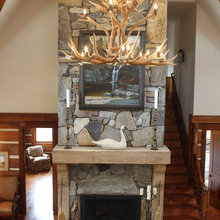 Lodge Mantel