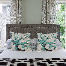 Pillows & Textiles