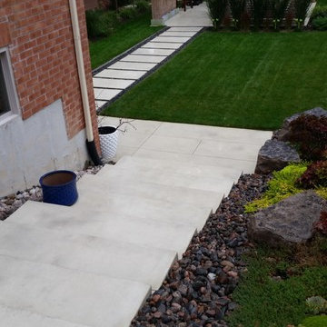 Shallot Court