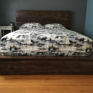 Reclaimed wood Platform bed with 4 drawer storage
