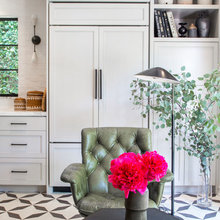 Accessories and plants