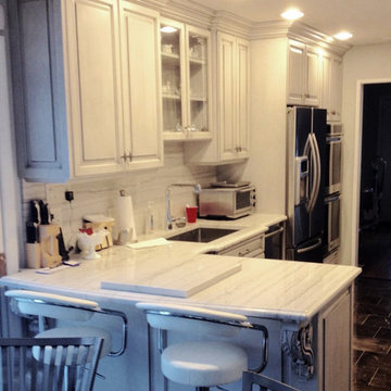 Monochromatic Classic Kitchen