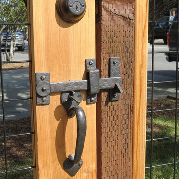 Wooden Gate Drop Bar & Handle