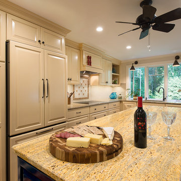 Kitchen - Captivating Colonial