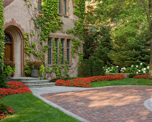 English Ivy Landscaping Ideas