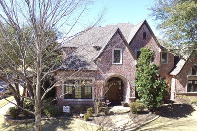 Inspiration for an exterior home remodel in Dallas