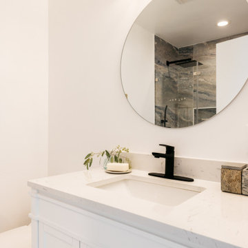California Retreat - Bathroom