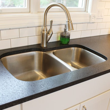 Geneseo, IL- White Painted Kitchen with Matte Black Granite and Subway Tile