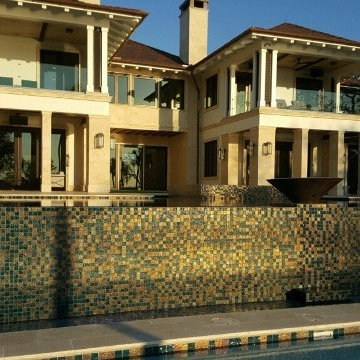 Luxury All Tile Steel Blue Pool & Spa