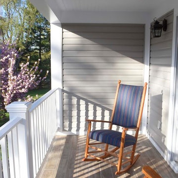 Two Story Addition - Screened Porch, 2 Bathrooms and Upper Deck!