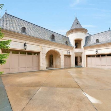 Modern Day Palace, Winnetka, Illinois