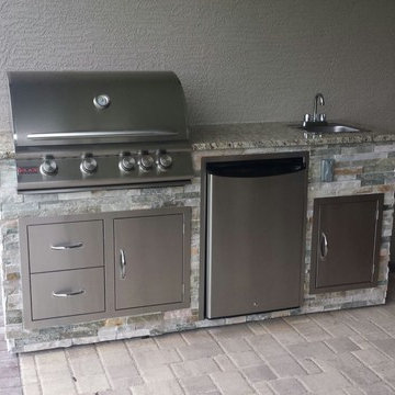 7ft Compact Grill Unit