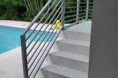 Inspiration for a modern home design remodel in Miami