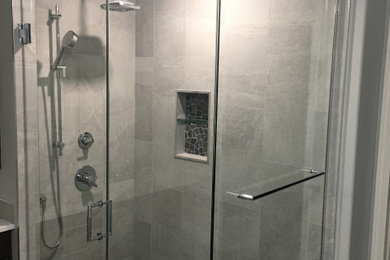 Bathroom - bathroom idea in Calgary