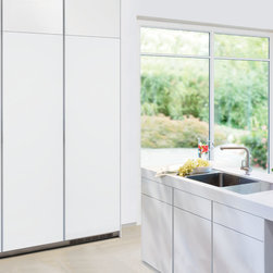 HRB 1120 - Refrigerators