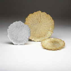 Dinnerware from www.belleandjune.com - Dinnerware